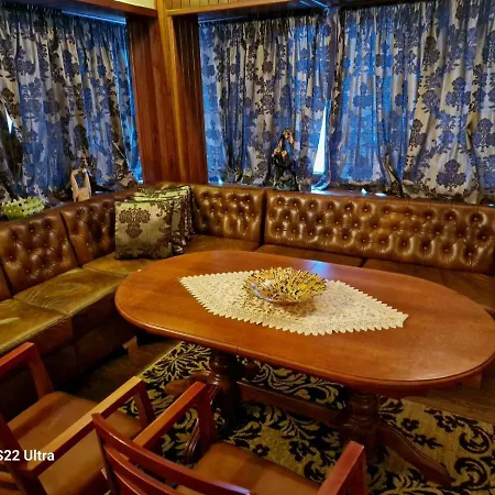 Апартамент За Гости Панорама Apartamento *