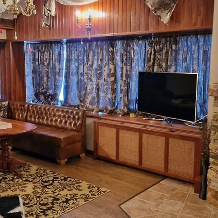 Апартамент За Гости Панорама *